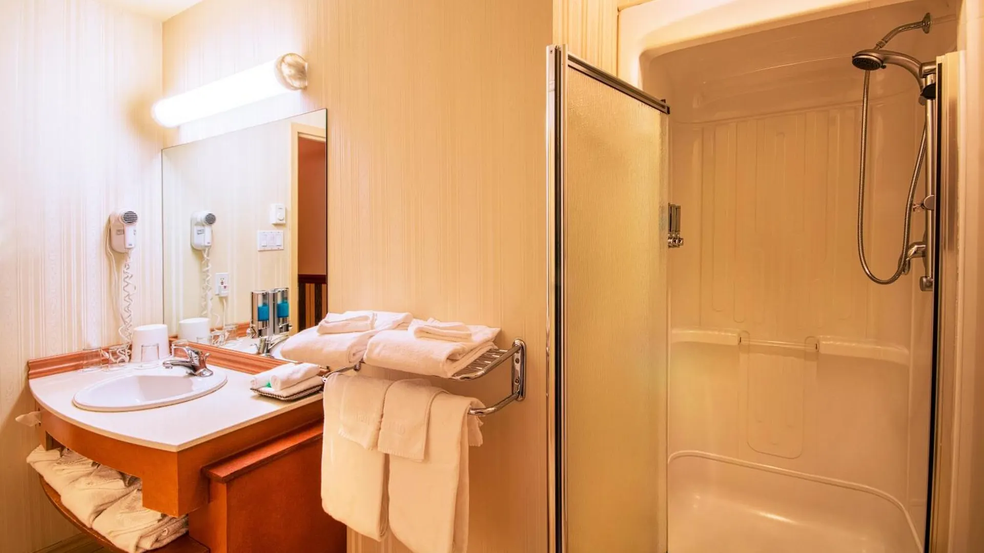 Hotel Auberge Quebec